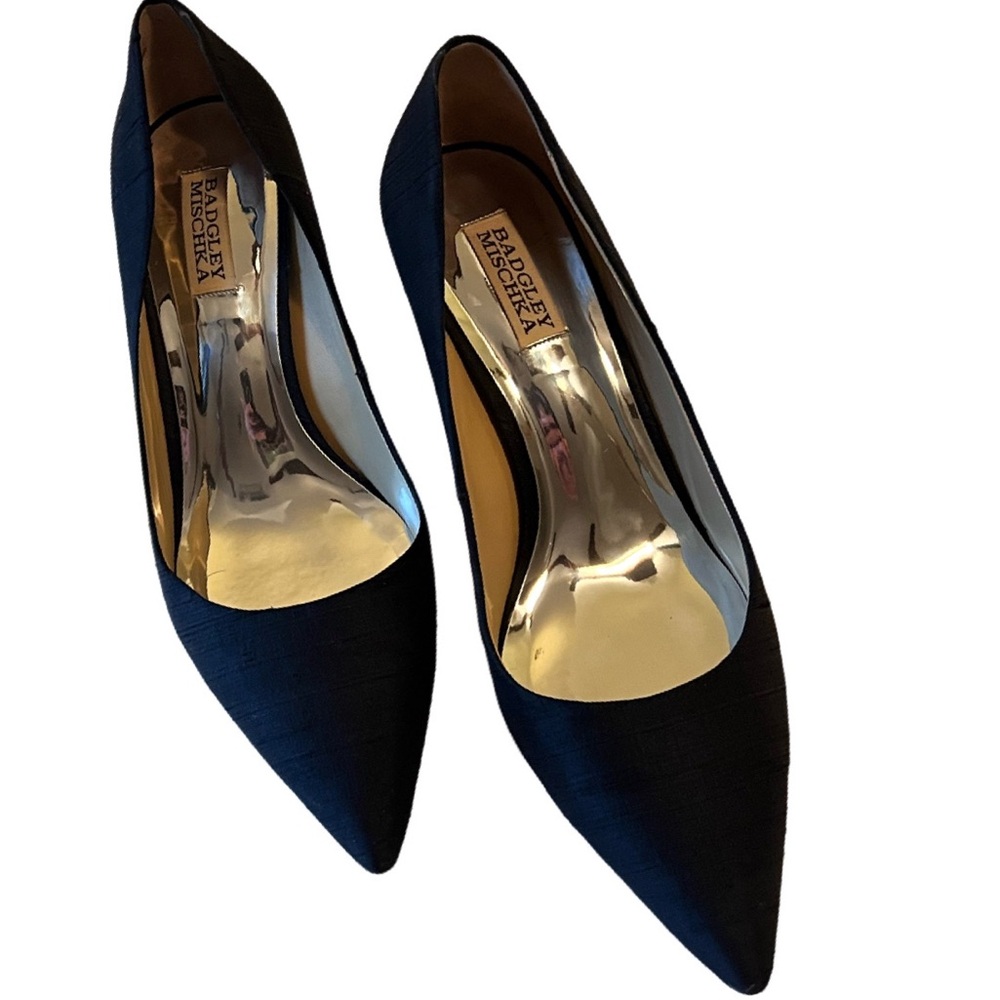 Badgley Mischka Lana Black Silk Pointed Toe Pumps Heels Size 9